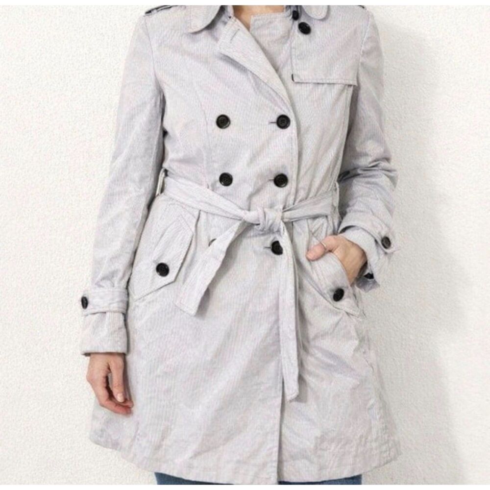 GAP Women’s Blue Pinstriped Double Breasted Trench Coat Medium Belted Classic